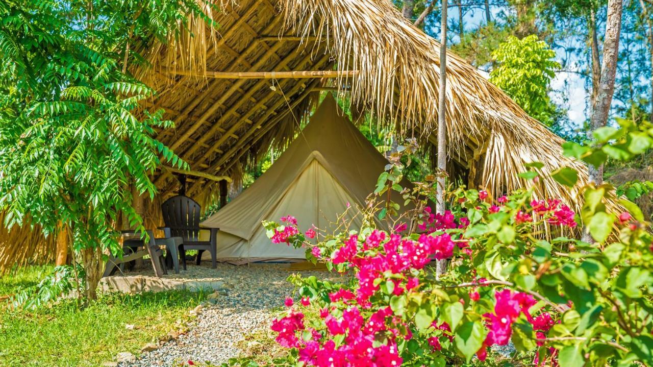 Villas Del Lago Lake Resort And Campground Yaque Arriba Exterior foto
